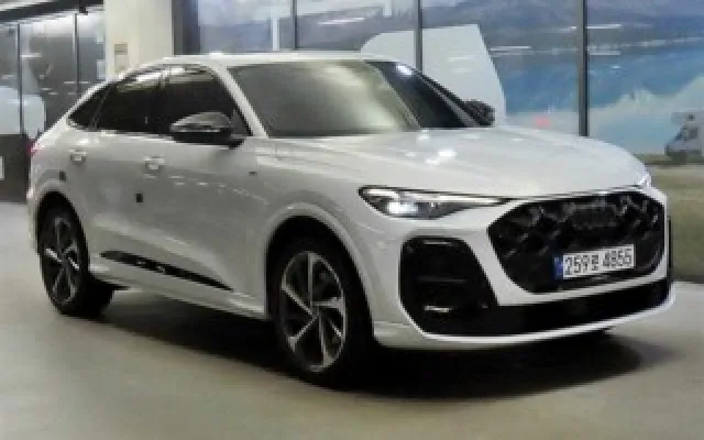 수원믿을수있는중고차사이트 Q5 (80A) 스포트백 45 TFSI 콰트로 S-라인 매물 사진 1 - 2026/06 3,434km