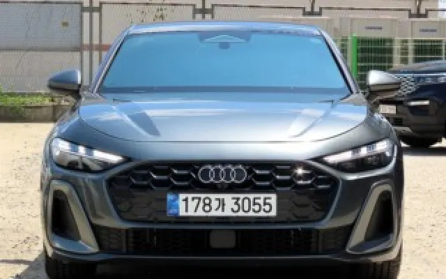 수원믿을수있는중고차사이트 A5 (B10) 40 TFSI 콰트로 S-라인 매물 사진 14 - 2025/12 7,454km